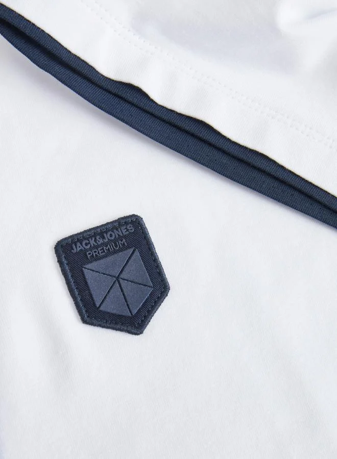جاك اند جونز V Neck Badge Detail Regular Fit T-Shirt