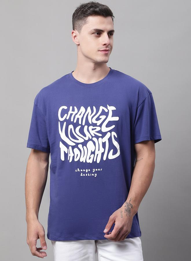 تايك تو تيشيرت رجالي أزرق داكن بطبعة جرافيك مقاس كبير من دور - Image 1