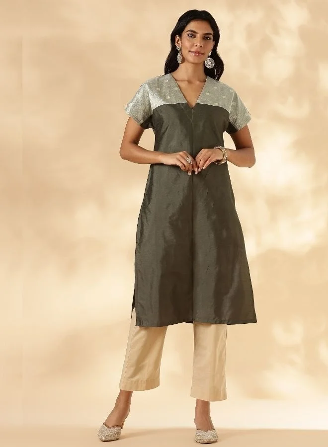 Abhishti Olive Drop-Shoulder Kurta with Contrast Tissue Yoke
