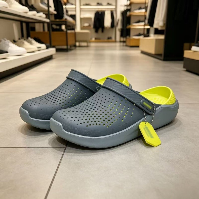 Men's Closed Toe Clogs Water Shoes Slip On Sandals for Outdoor Beach Driving - Image 4