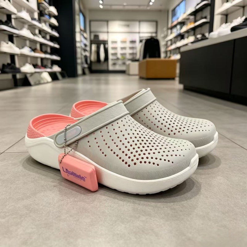 Men's Closed Toe Clogs Water Shoes Slip On Sandals for Outdoor Beach Driving - Image 3