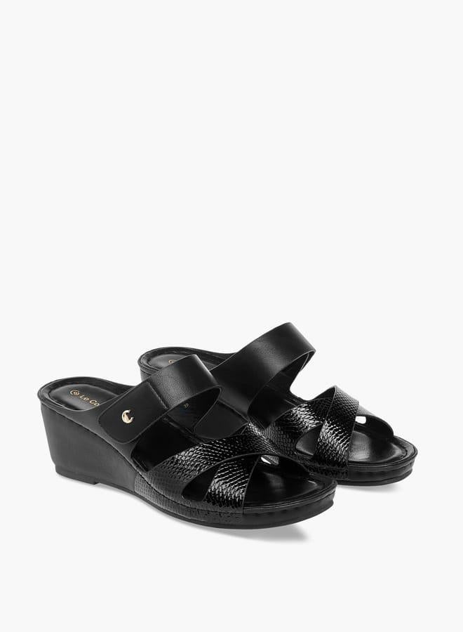 لو كونفورت صنادل نسائية بكعب ويدج بحزام متقاطع سهل الارتداء - Image 3