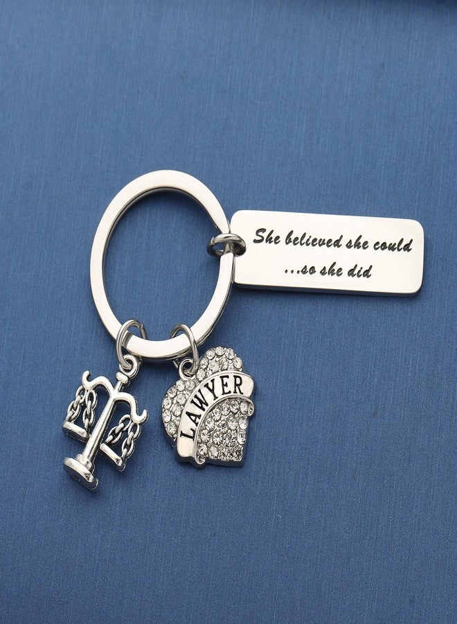 ميوسبارك سلسلة مفاتيح المحامية "ميزان العدالة" من MYOSPARK، هدية تخرج من كلية الحقوق، هدية لمحامٍ جديد، هدية للمحامين (سلسلة مفاتيح المحامية "ميزان العدالة"). - Image 2