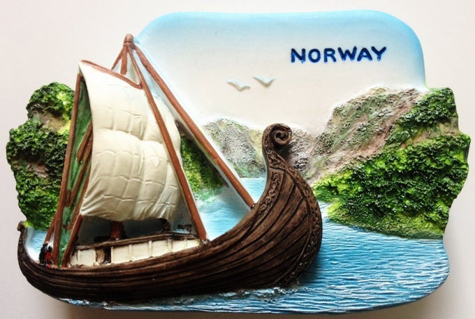 Tiny 3 Viking Ship Knarr Snekkja Longship Norway Miniature Hand Made Resin 3D Europe Landmark Tourist Attraction Decorative Refrigerator Fridge Magnets Collectible Traveler Souvenir Gift