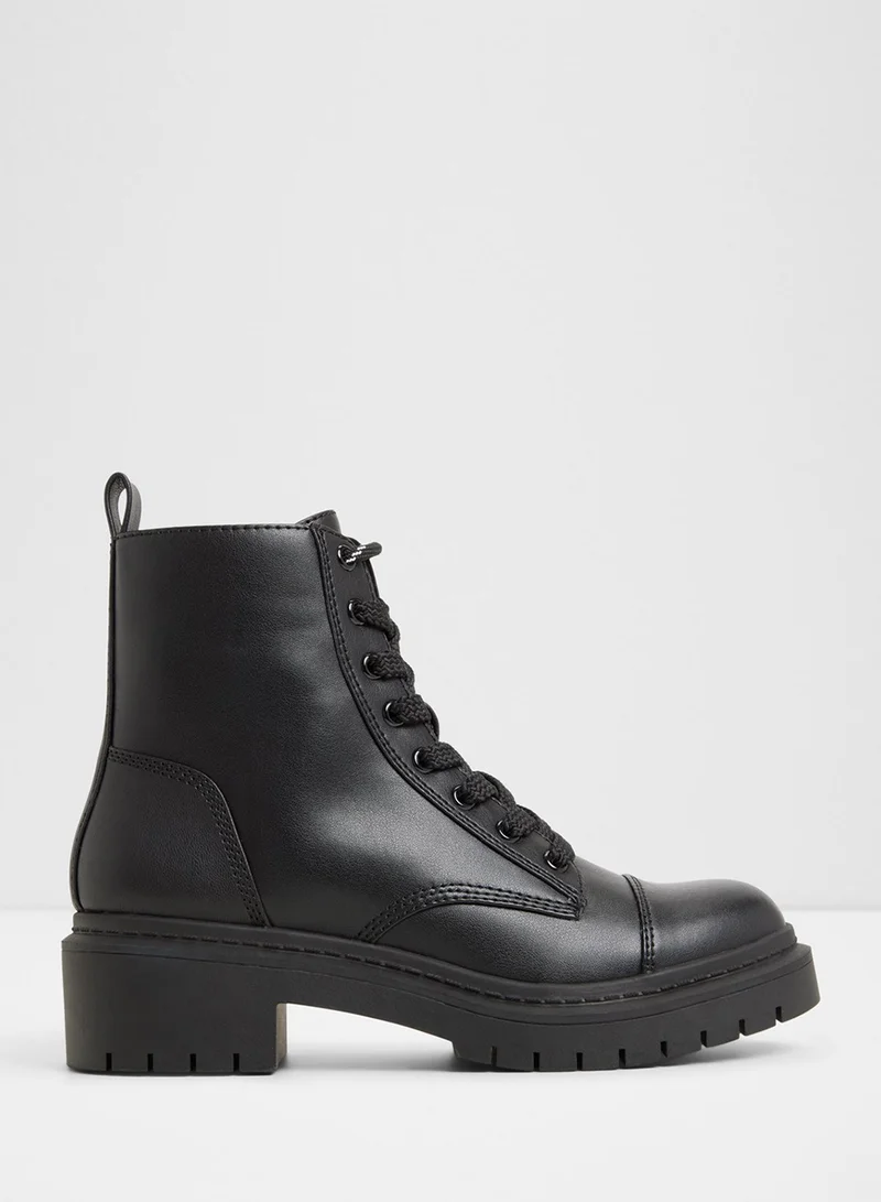 الدو Goer Ankle Boots