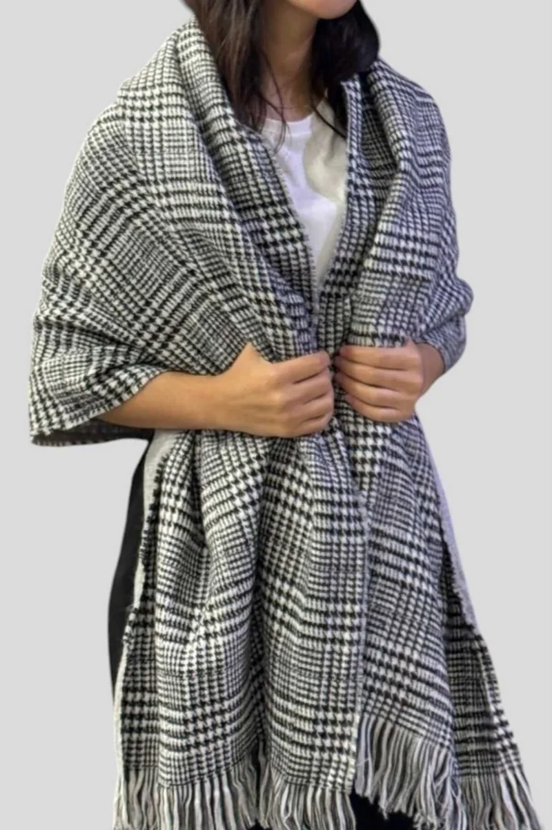 Tezzgelsin Women's Double-Sided Solid Color Soft Textured Shoulder Shawl Scarf (70CM x 180CM)