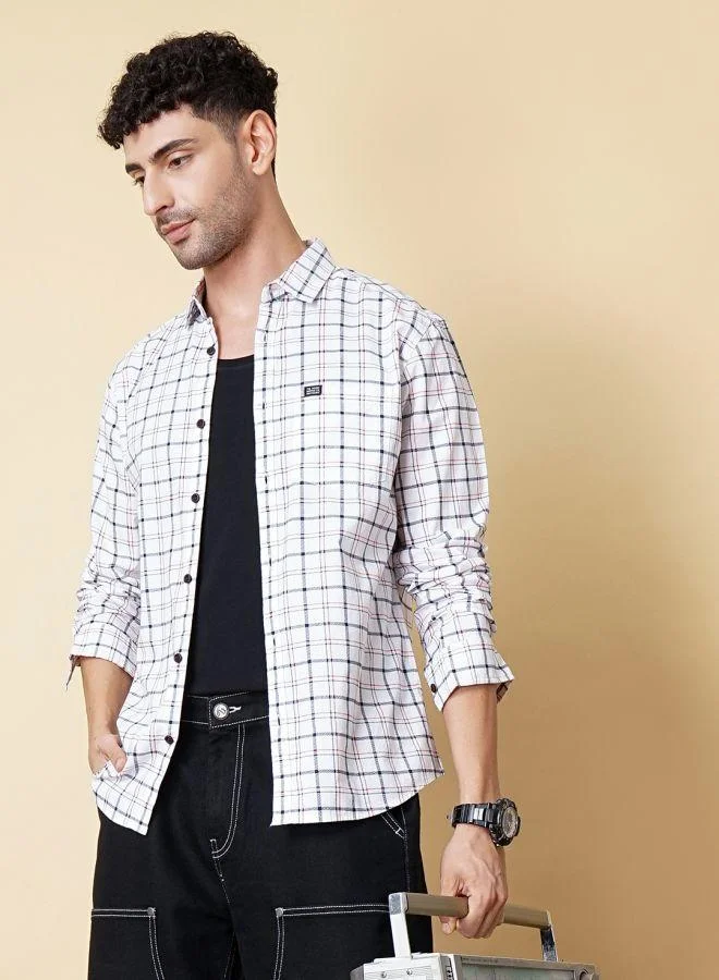 The Indian Garage Co Men Slim Fit Checkered Full Sleeves Cutaway Collar Casual Shirt