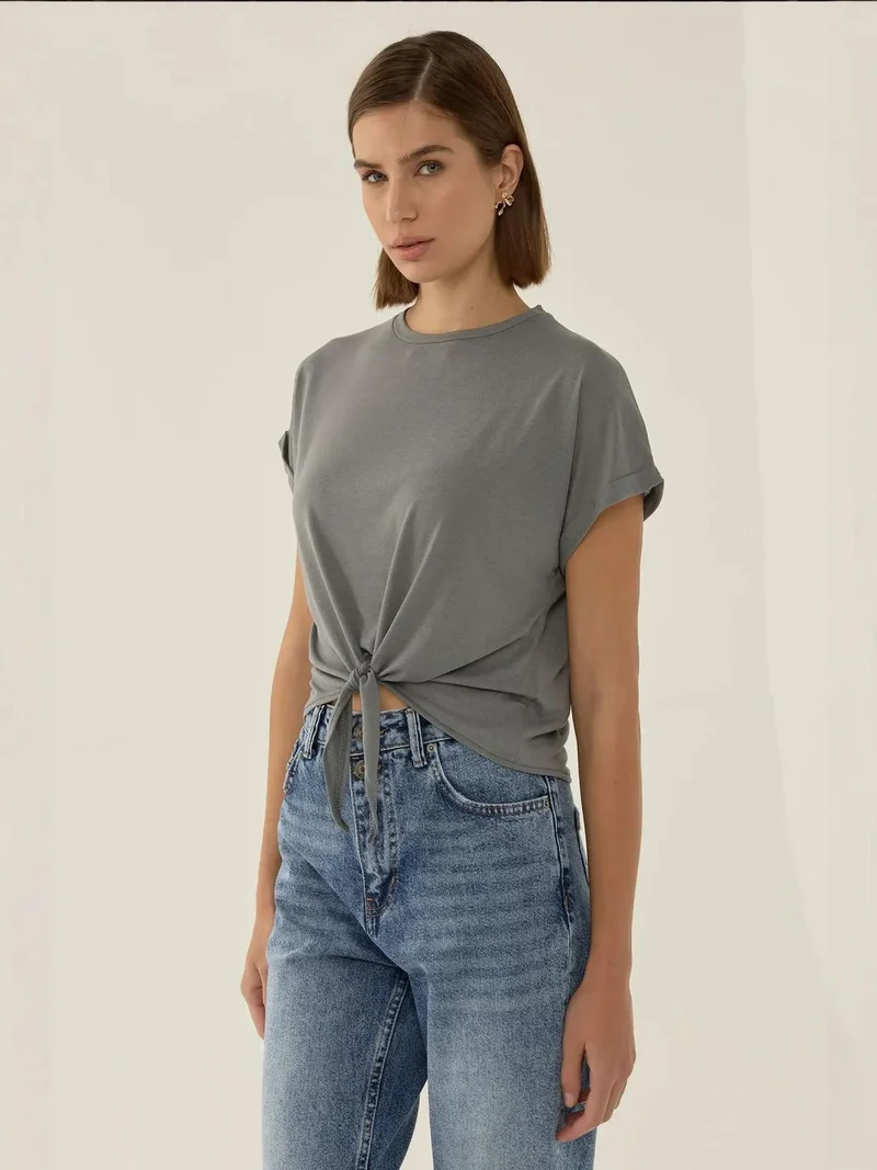 هيكاب تيشيرت قصير بياقة دائرية أساسي