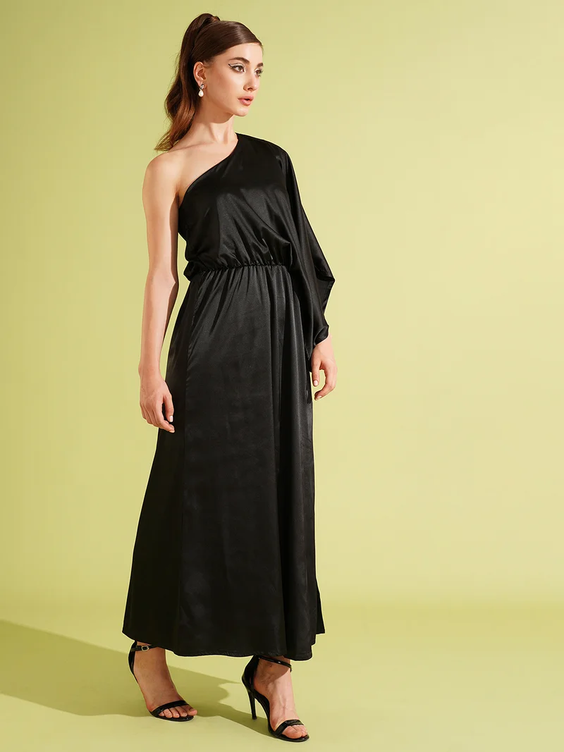 جلو باص فستان ماكسي ساتان بكتف واحد وأكمام كيمونو نسائي من جلوبس