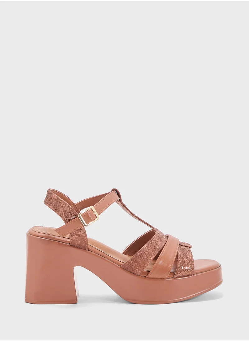 Andarina Platform Heeled Sandal