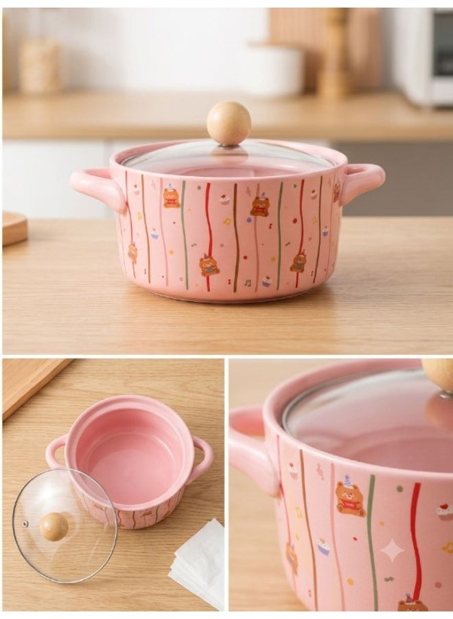Porcelain pot with glass lid