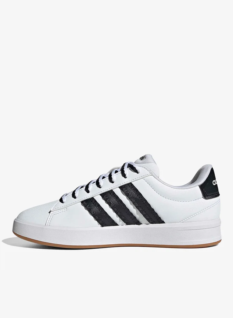 اديداس جراند كورت .