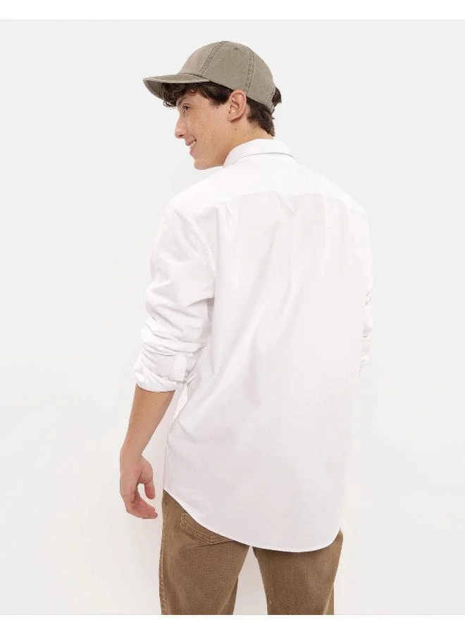American Eagle AE Everyday Oxford Button-Up Shirt