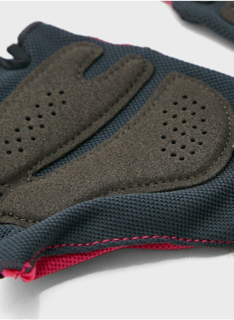 Nike Essential Logo Gloves  - Image 3