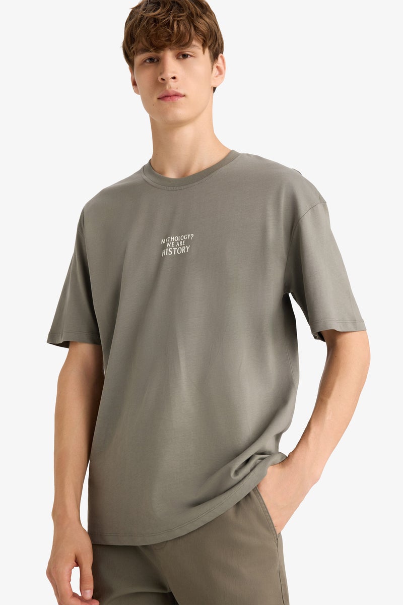 DeFacto Green Man Cotton Boxy Fit Crew Neck Short Sleeve T-Shirt Casual - Image 3