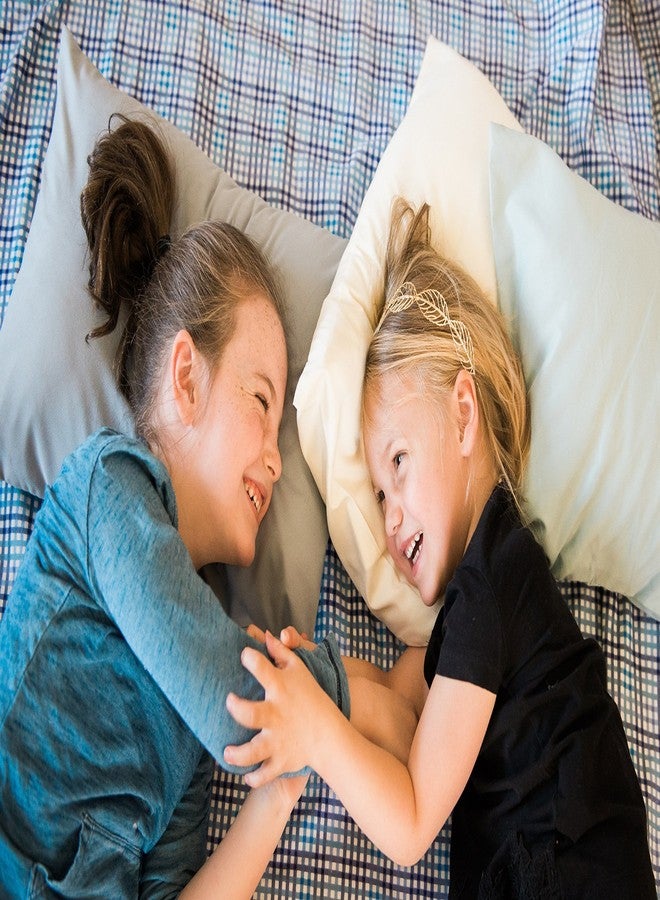 Ella & Max Toddler Pillowcase. Gray. Fits 13x18 & 14x19 Toddler Pillows. Easy to wash & no Ironing. Handmade in USA. Made of Luxury Microfiber Fabric. - Image 3