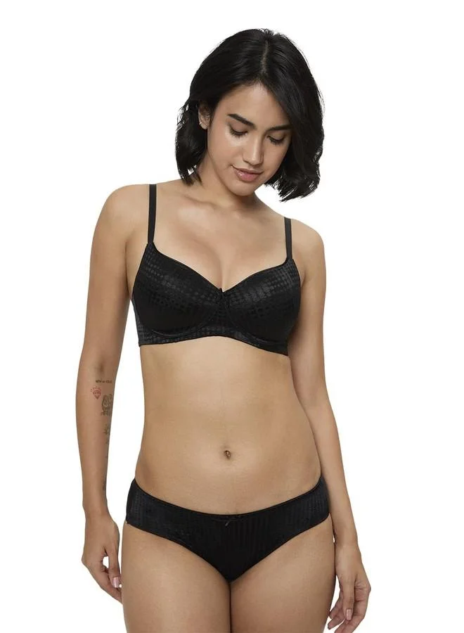 ترايامف Triumph Jacquard Shine Spotlight Bra for Women | Lightly Padded Non Wired | Seamless Moulded Cups | Racerback Convertible | Soft Strechable Fabric | Invisible Under Clothes | Pack of 1 Black