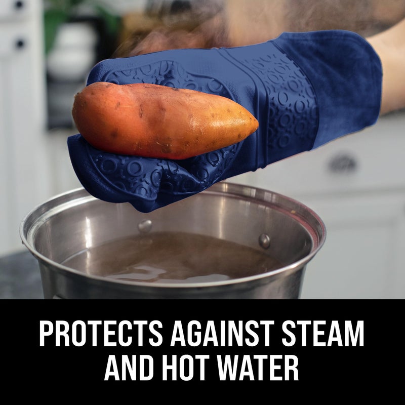 HOMWE BPA-Free Soft Silicone Oven Mitts - Ultra Heat Resistant Oven Mitts with Thick Cotton Liner - Extra Long Slip Resistant Pot Holders  Flexible Oven Gloves - Navy 14.7"" - Image 4