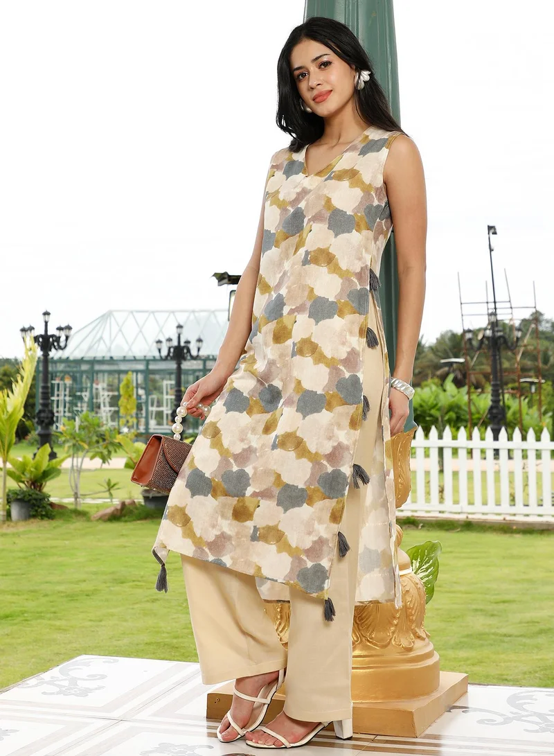 QISSA  Women's Blob-Imprint Tassel Kurta Set For Ethnic Wear | V-Neck, Sleeveless | Abstract Print Woven Fabric | 2 Piece Kurta Set Designed For Casual & Daily Wear for Women | Best Price UAE