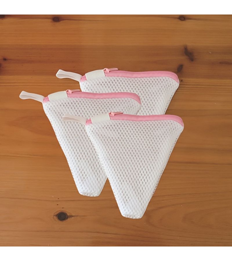 Triangle Laundry Sock And Small Item Storage Bags 3 Pcs Heavy Duty Mesh With Zipper Closure And Corner Design Compatible With Laundry Detergent Fabric Softener And Shoe Bags For Laundry Room Organization - Image 4