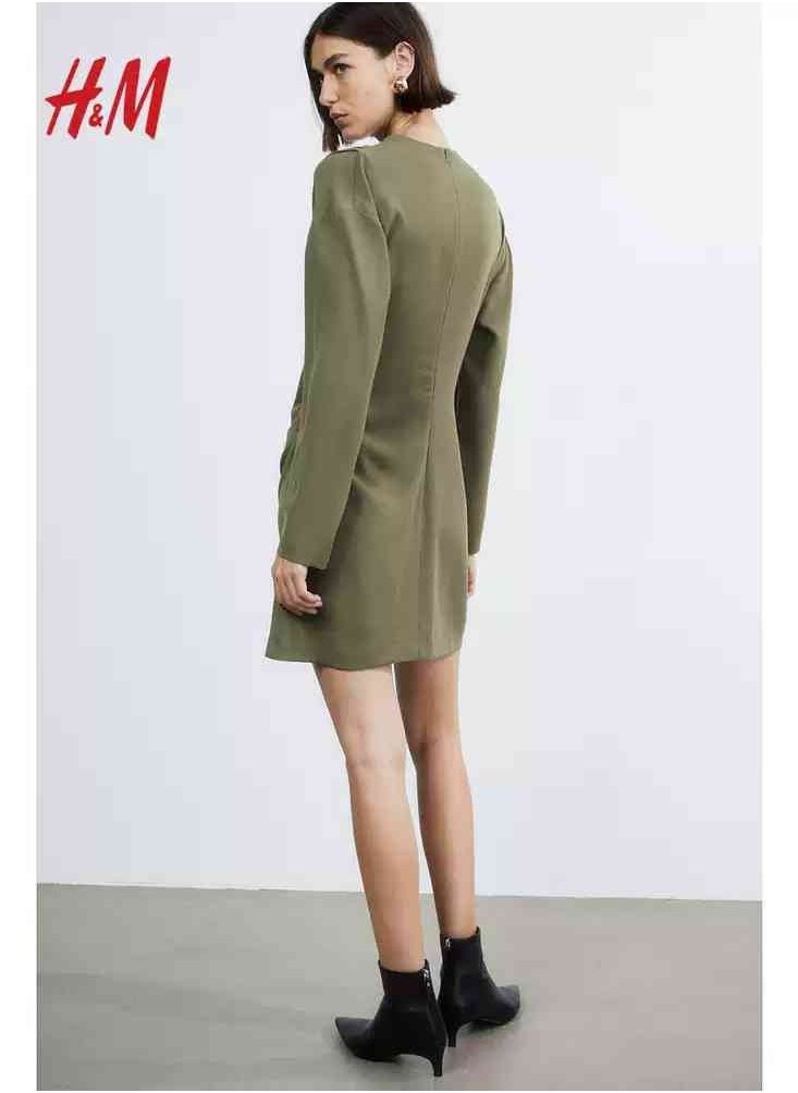 H and M - HM Women's New Loose Lightweight Comfortable And Fashionable Dress - Image 1