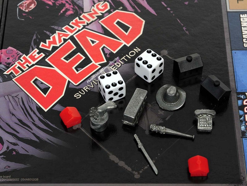 USAopoly Monopoly: The Walking Dead (Survival Edition) - Image 4