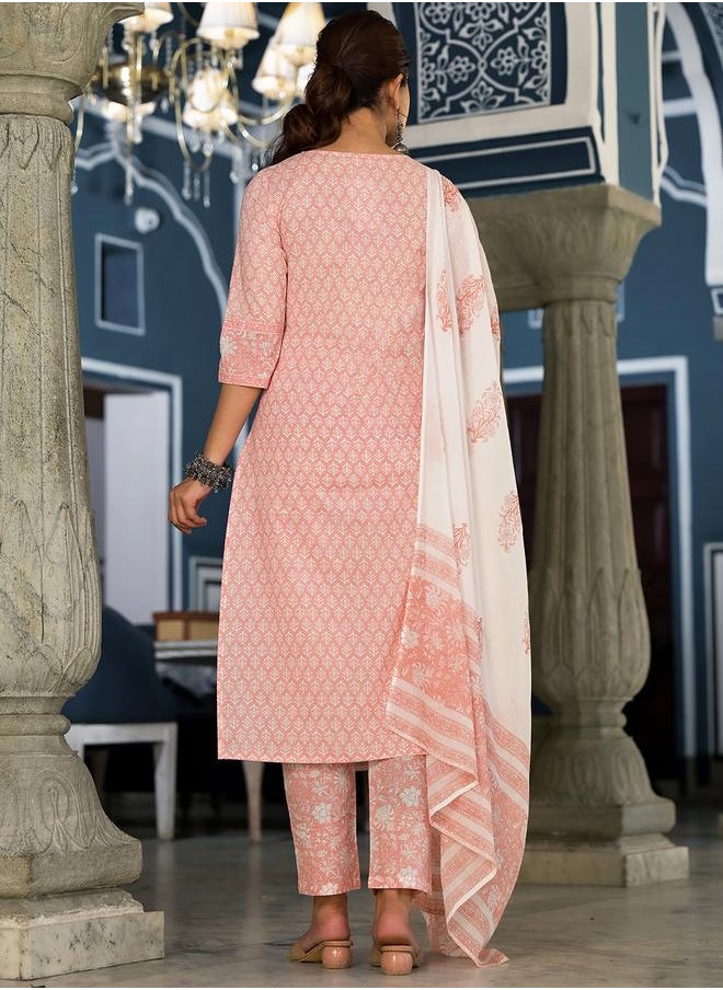 Vishudh Women Pink Printed Cotton Kurta Set by Styli  - Image 3