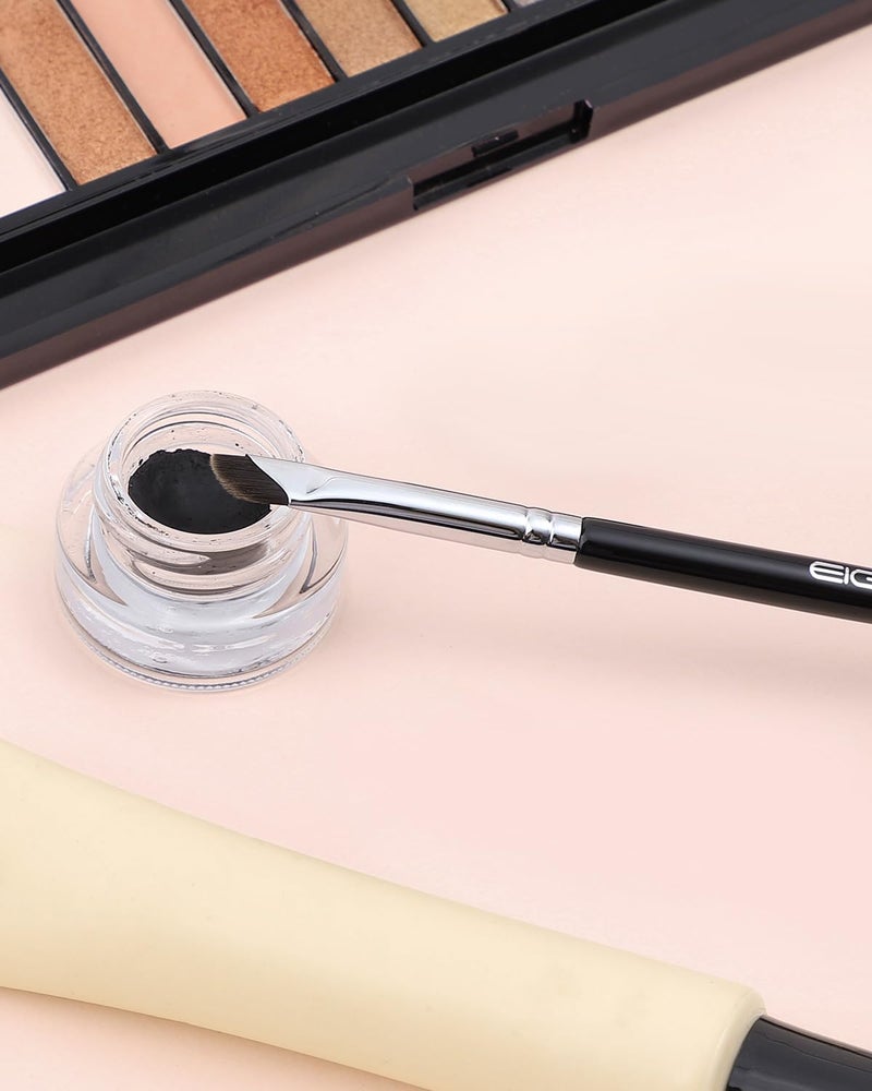 EIGSHOW Eyeliner Brush, EIGSHOW Sickle Angled Gel Eyeliner Makeup Brush for Precise Eye Liner, Eyebrow, Eyelid with Ultra Thin Curved Vegan Bristles (E865) - Image 4