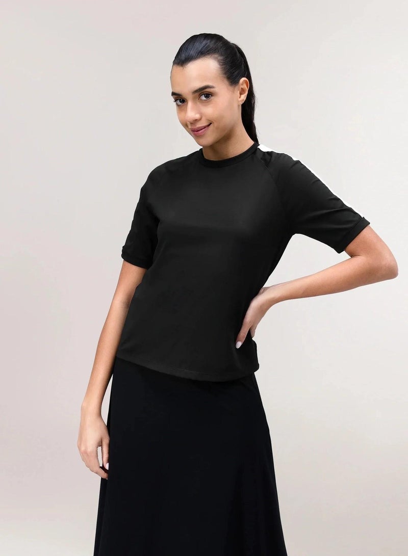 Kayanee Short Sleeve Tee - Image 4