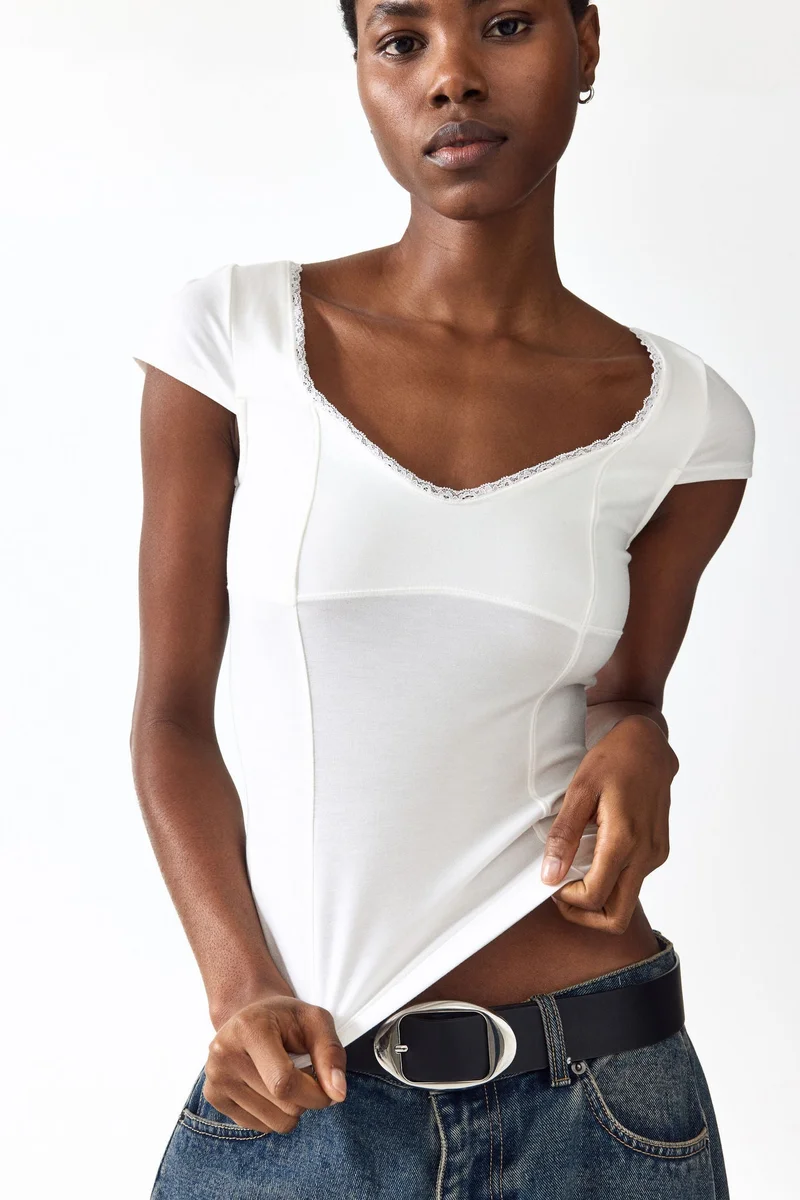 H&M Lace-trimmed top