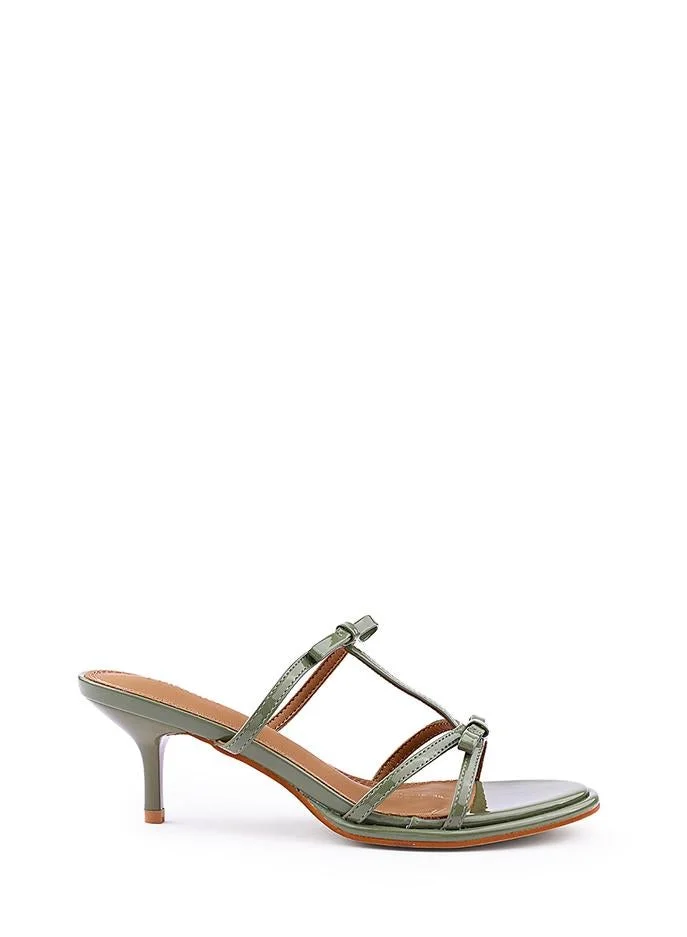 Womens crisscross strapped Heeled Sandals