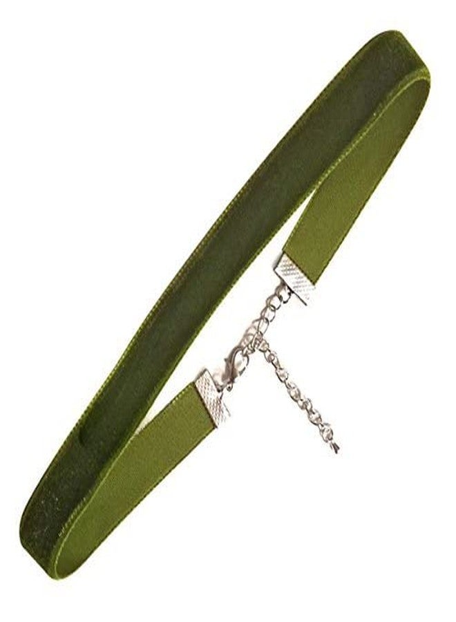 Chic Crystals Green Classic Handmade Velvet choker, Vintage Necklace for Women with Extension, Perfect for Christmas, Halloween, Valentine's Day, Birthday, prom and or Everyday wear