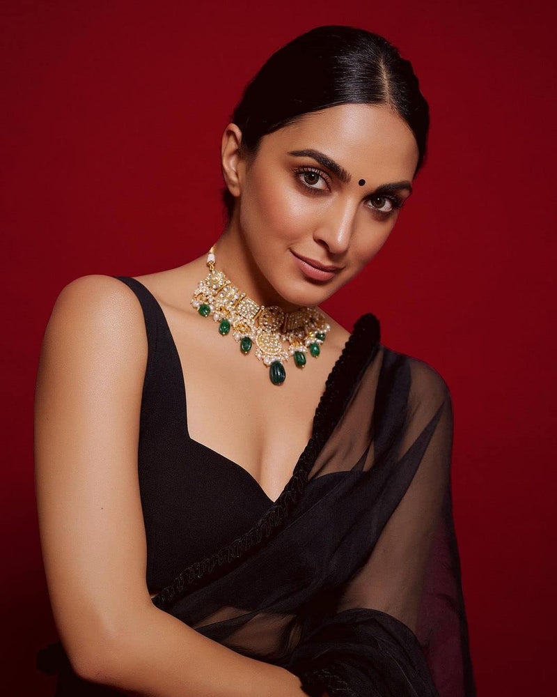 Sidhidata ساري جورجيت أسود عادي للنساء من سيديداتا مع قطعة بلوزة غير مخيطة - Image 5