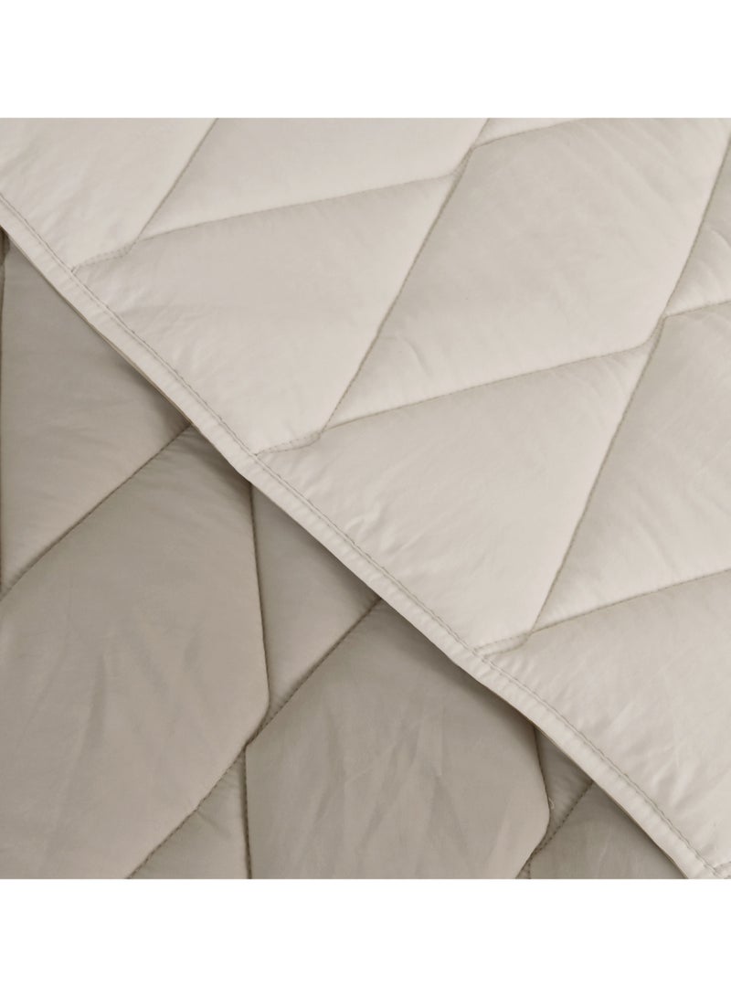 Morano Aura Quilt Set 230x250 cm with 2 Pillowcases 50x70 cm, Double-Brushed Microfibre, Hollow Fibre Fill,  Machine Washable - Image 3