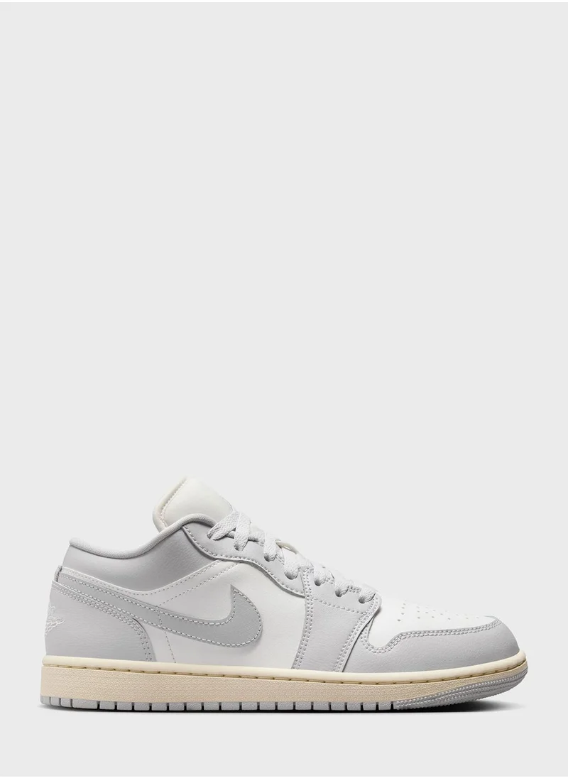 Jordan Air Jordan 1 Low