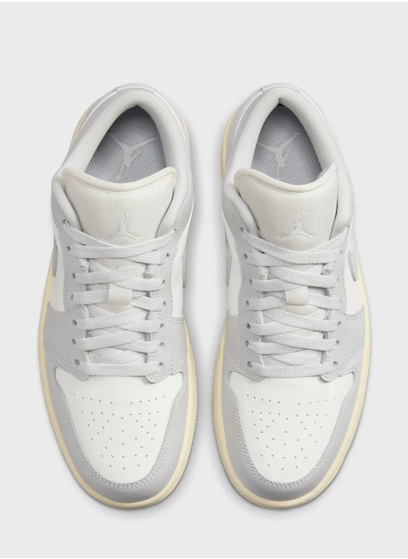 Jordan Air Jordan 1 Low