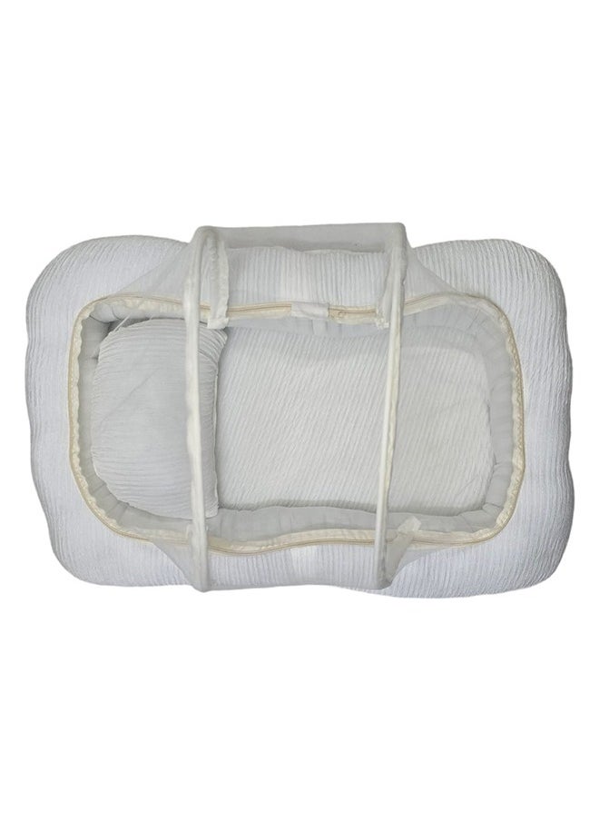 BABYCARA - Softly Padded Mattress Sleeping Baby Cot With Net And Pillow - Image 1