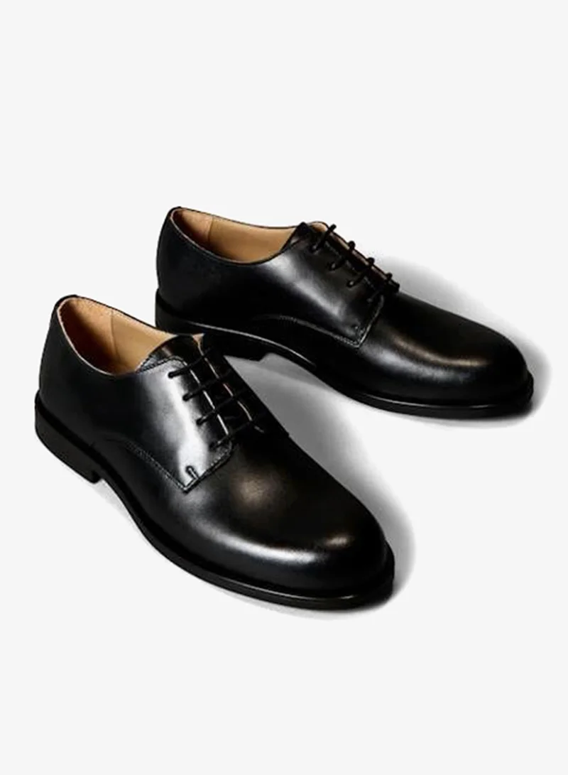 CALVIN KLEIN  Moses Formal Lace Ups for Men | Best Price UAE