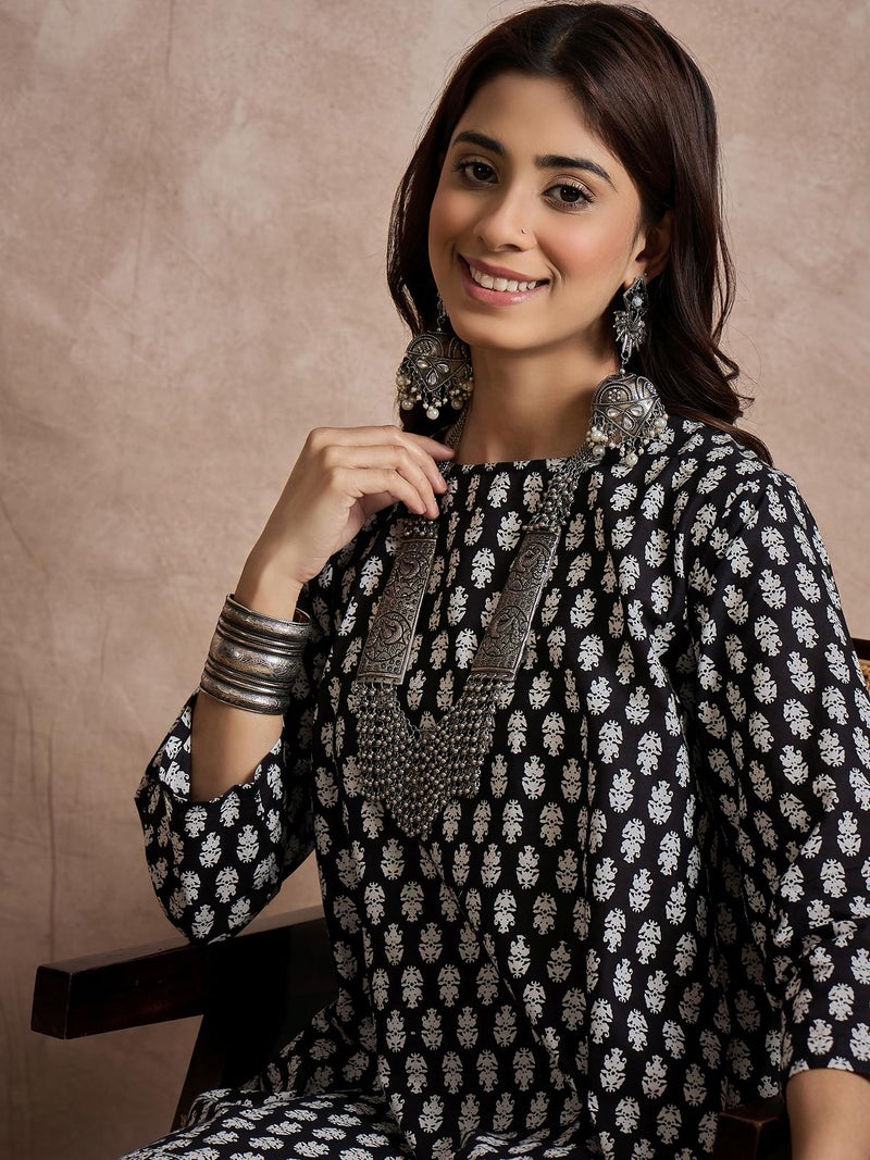 InWeave Ethnic Motifs Print Monochrome A-Line Dress Black - Image 4