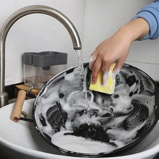 Lisinya Two-in-One Push-Button Practical Liquid Soap Dispenser Pump and Dish Washing Sponge Reservoir
