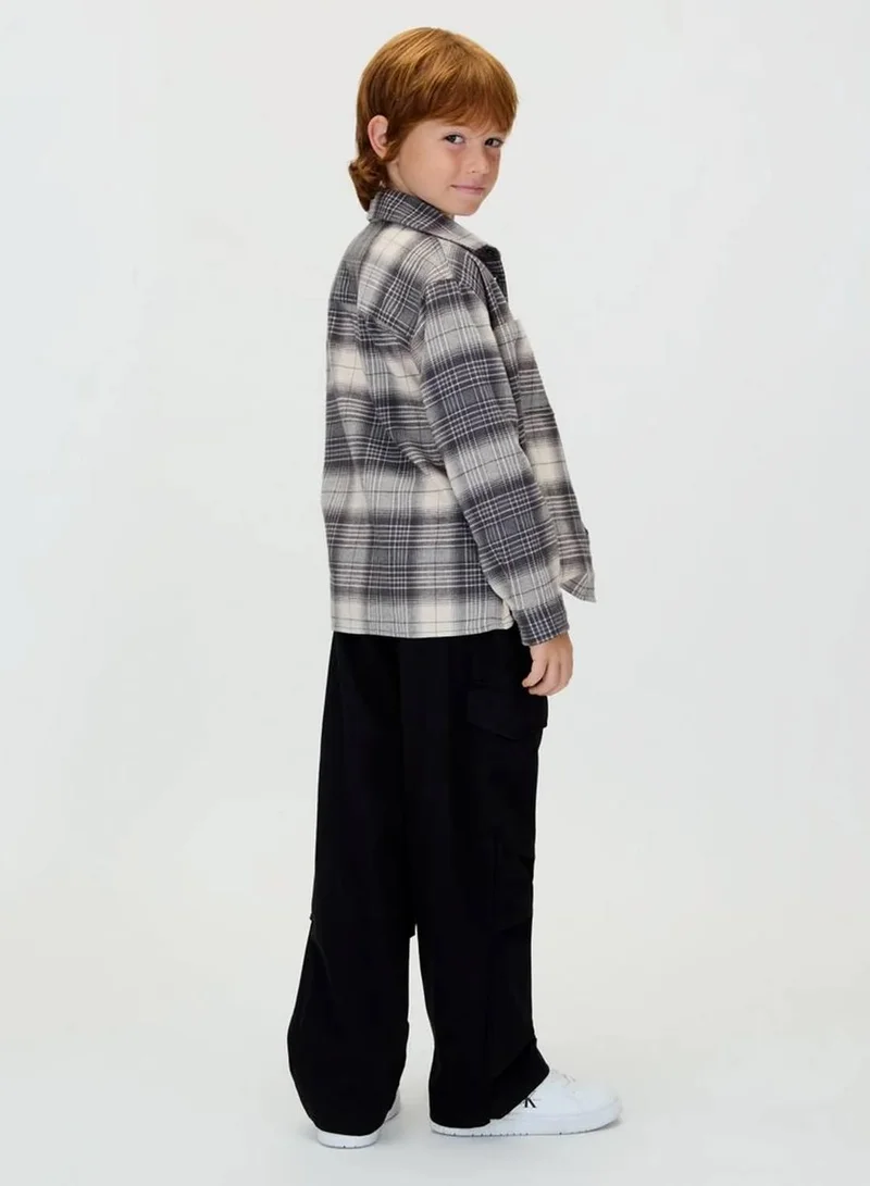 Calvin Klein Jeans Ck Black Baggy Sateen Cargo Trousers for Men | Best Price UAE