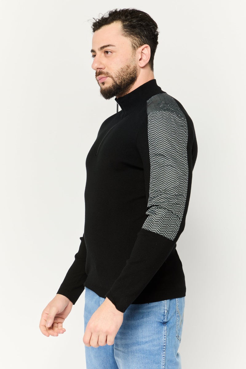 PERRY ELLIS سويت شيرت رجالي بياقة مزيفة بتفاصيل شيفرون بسحاب ربع، أسود - Image 3