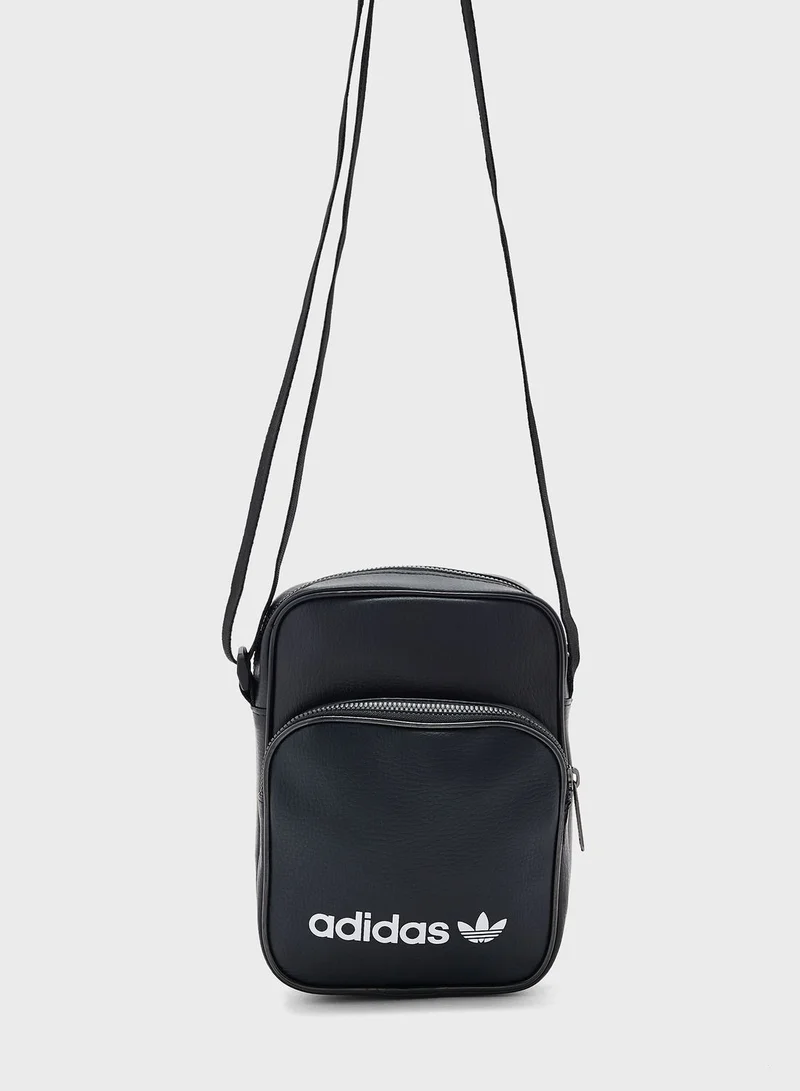 adidas Originals Essential Shoulder Bag