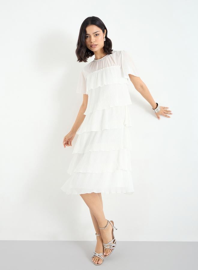 Styli Women Layered Plisse Knee Length Dress - Image 2