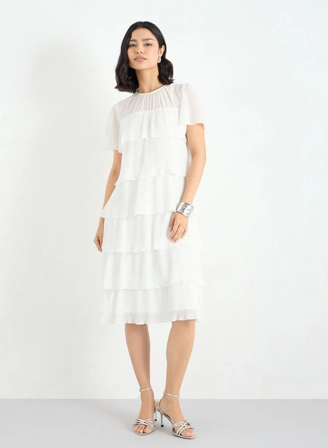 Styli Styli Women Layered Plisse Knee Length Dress