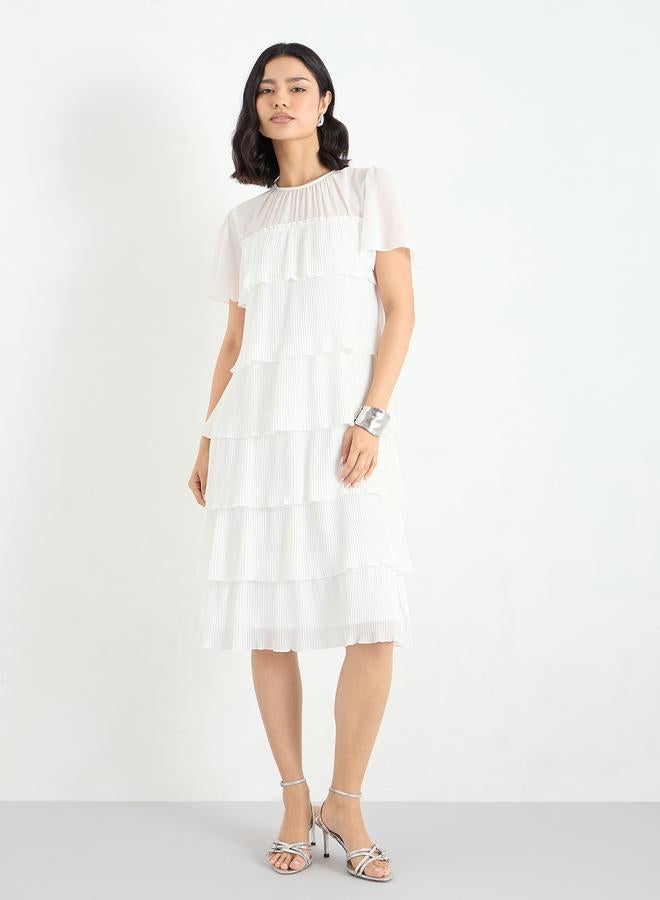 Styli Women Layered Plisse Knee Length Dress - Image 3