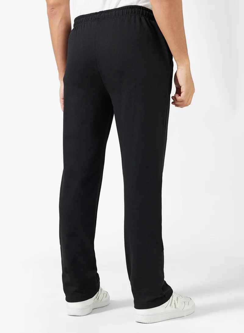 سفنتي فايف بيسيكس بنطال رياضي فضفاض بشعار وفتحة جانبية