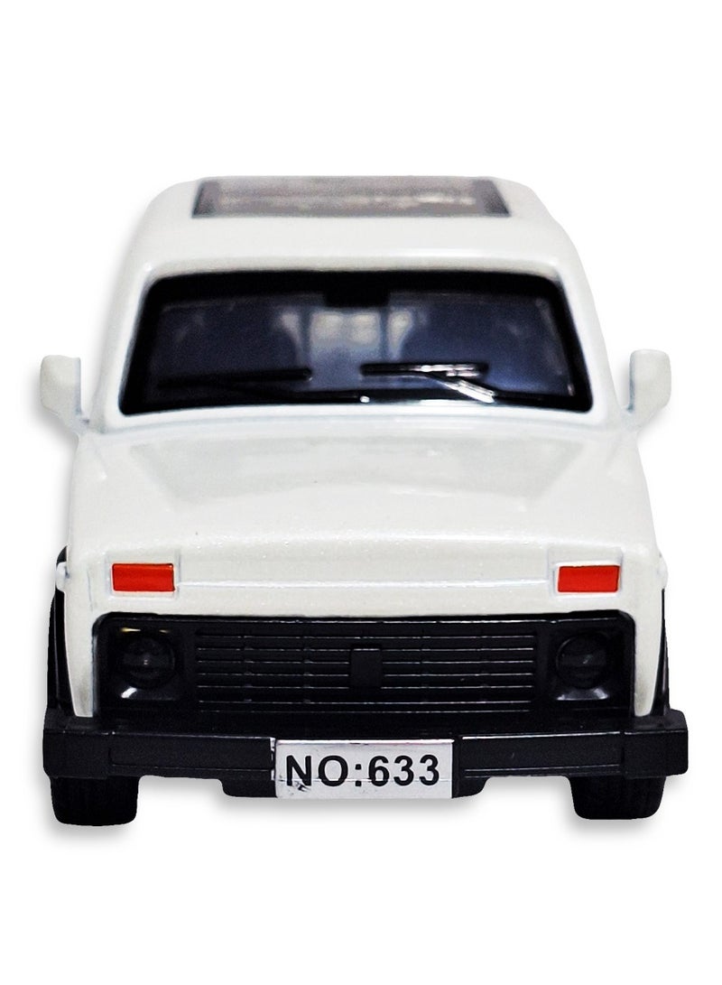 Vintage Alloy Classic Car Model, Collectible Metal Automobile Replica, Nostalgic Retro Vehicle Ornament, Ideal for Party Display, Decorative Desktop Collectible, Non-Electric, birthday gift for boys and girls - white