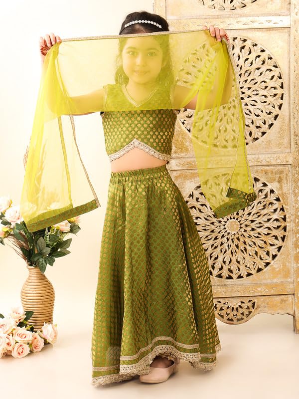 superminis Brocade Sleeveless Emebelished with Lace Lehenga Choli for Girls with Net Dupatta Set (8-10 Years, Green) - Image 5