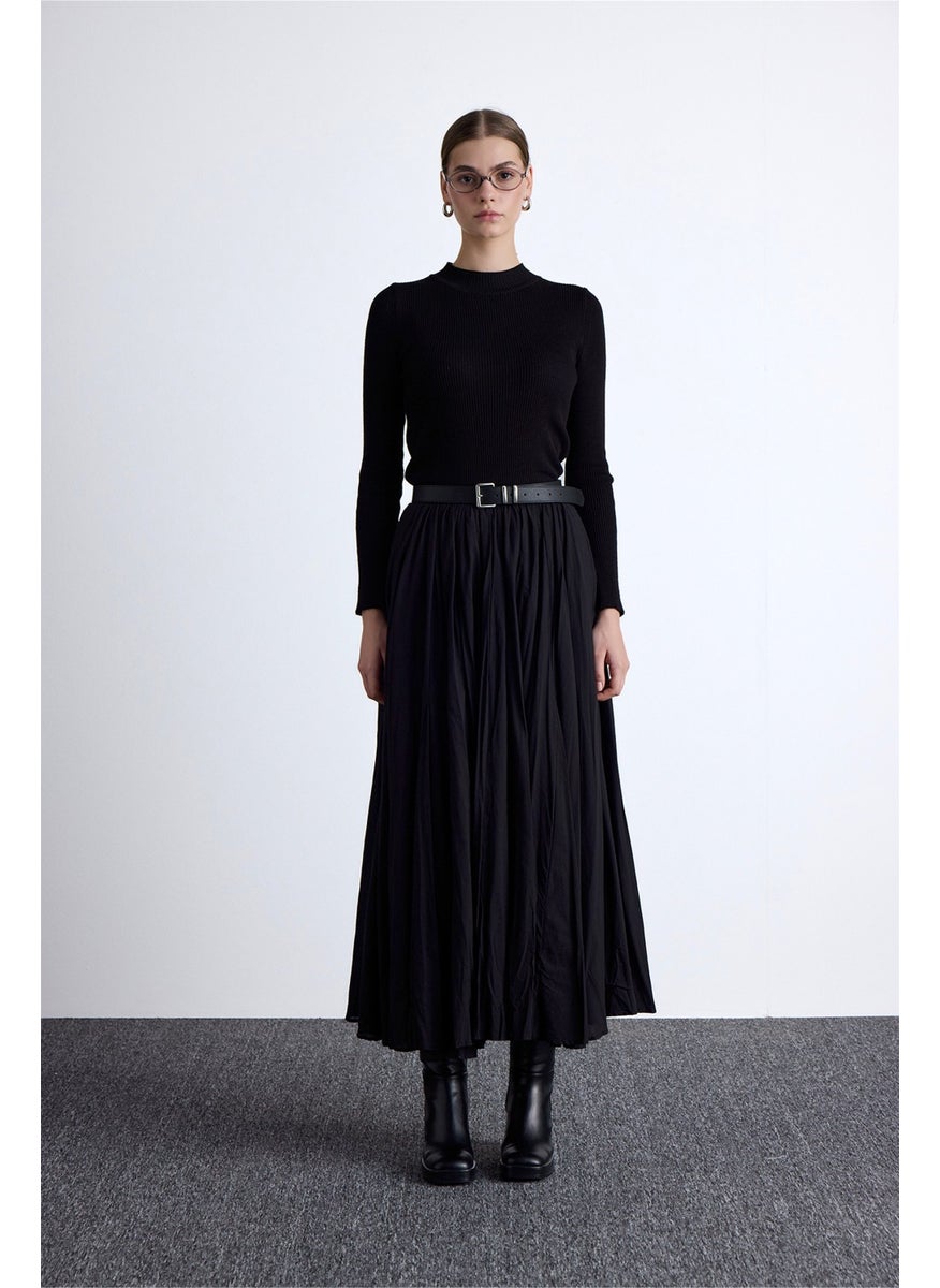 Manuka Pleated Maxi Skirt Black  - Image 2